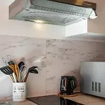 Apartment Charmante Maison A