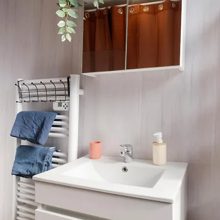 Lägenhet Charmante Maison A